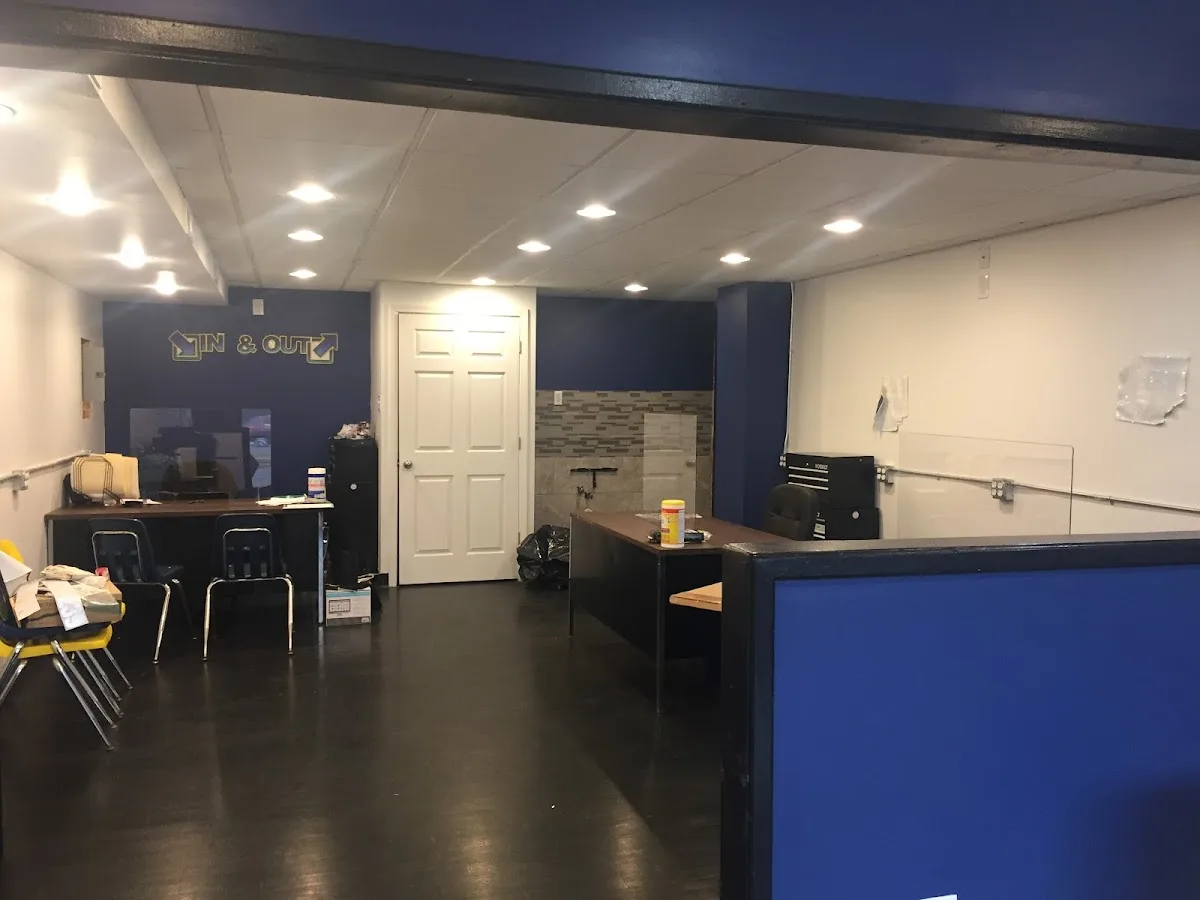 H&R Block office photo 3