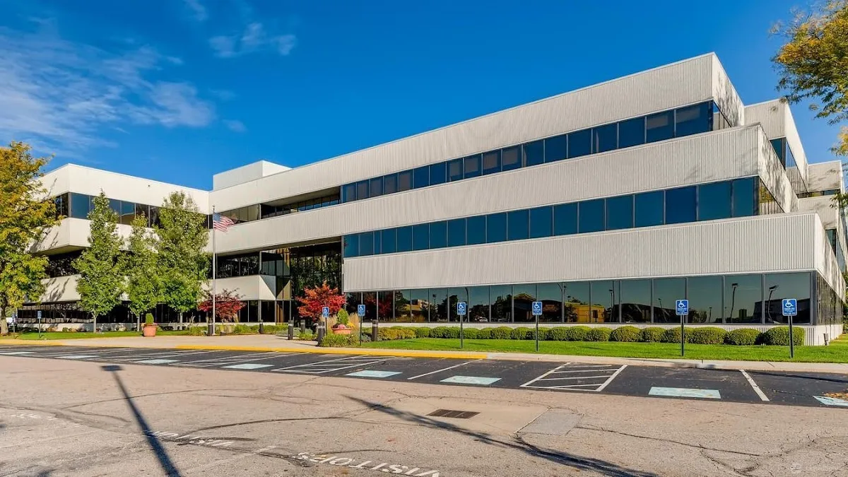 H&R Block office photo 5