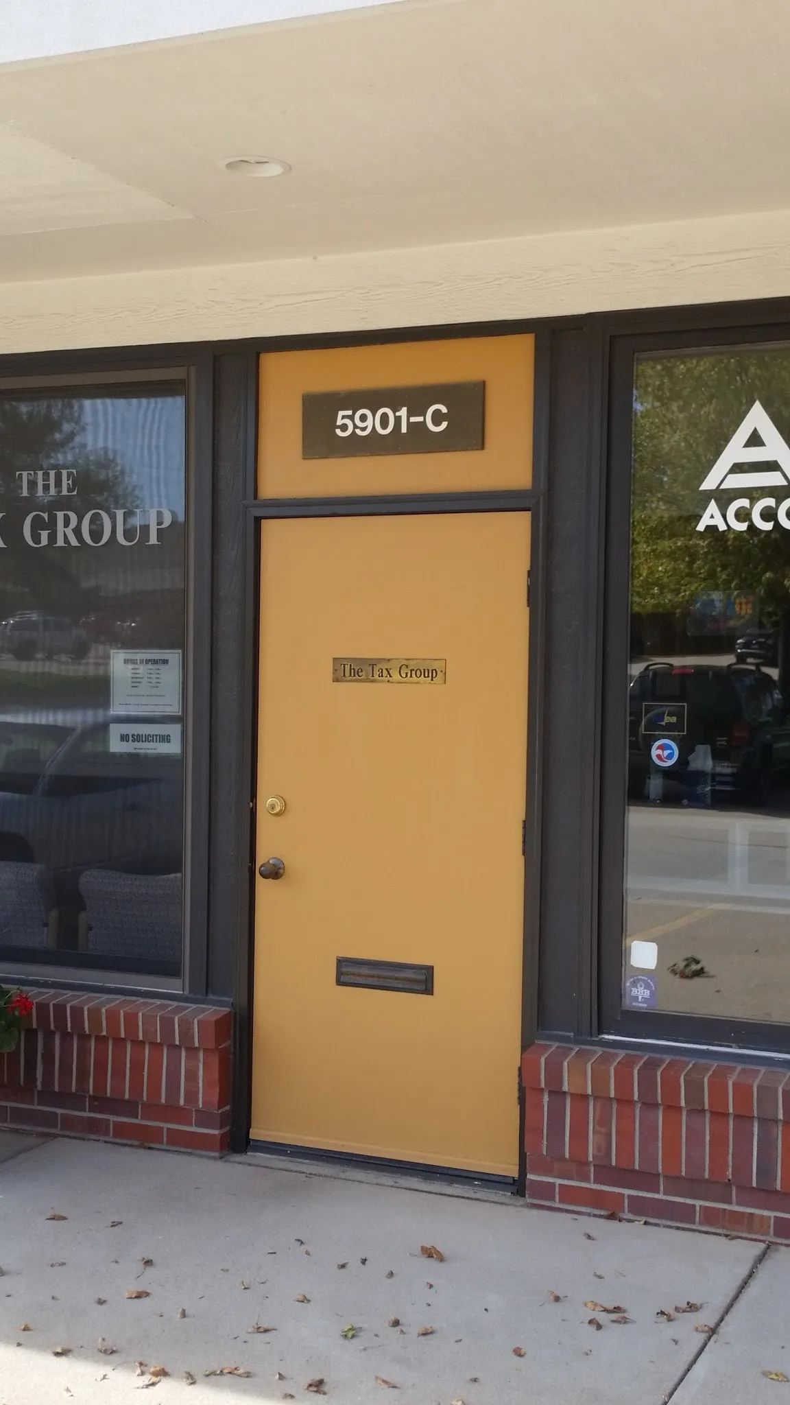 H&R Block office photo 2