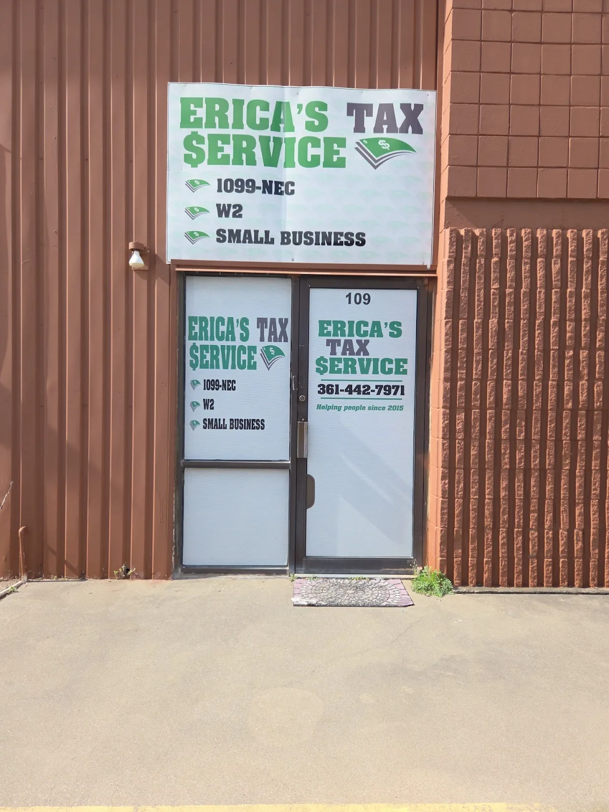 H&R Block office photo 5