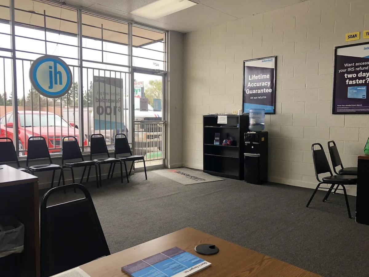 H&R Block office photo 3