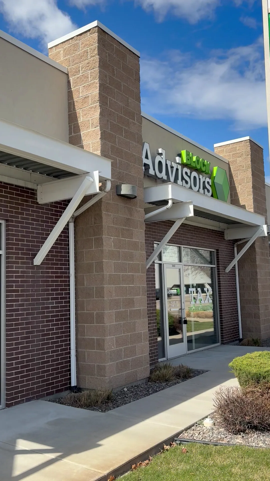 H&R Block office photo 5