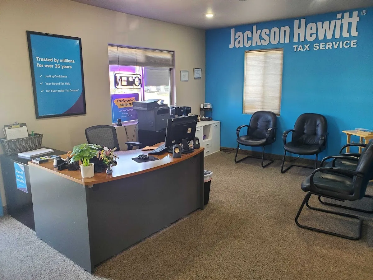 H&R Block office photo 1