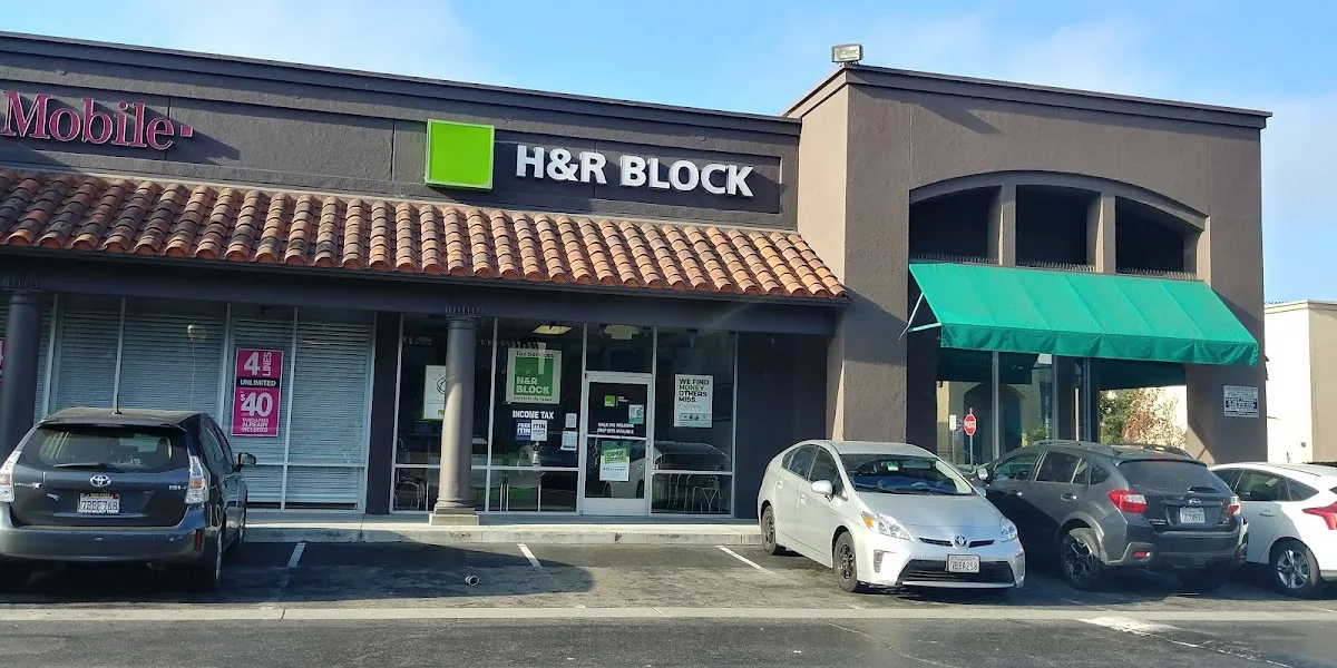 H&R Block office photo 2