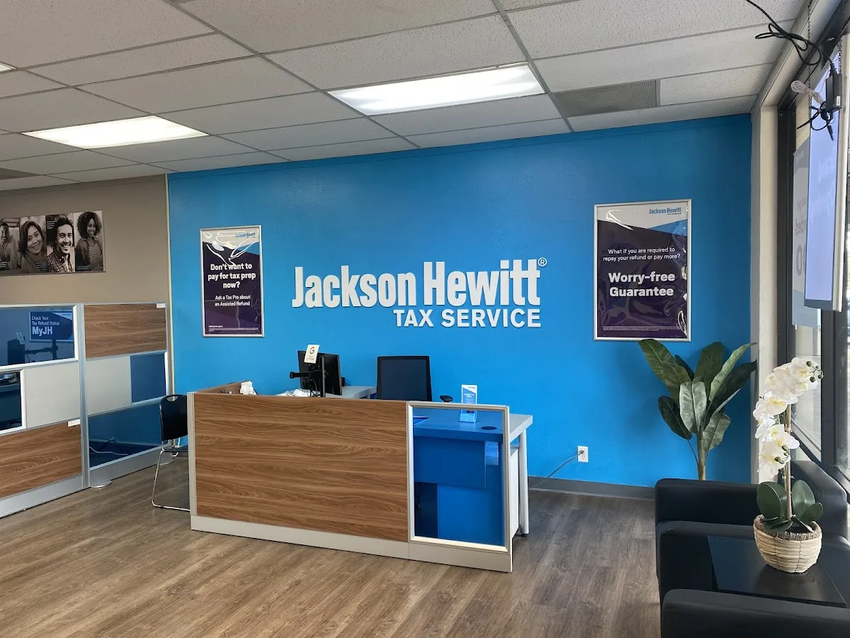 H&R Block office photo 5