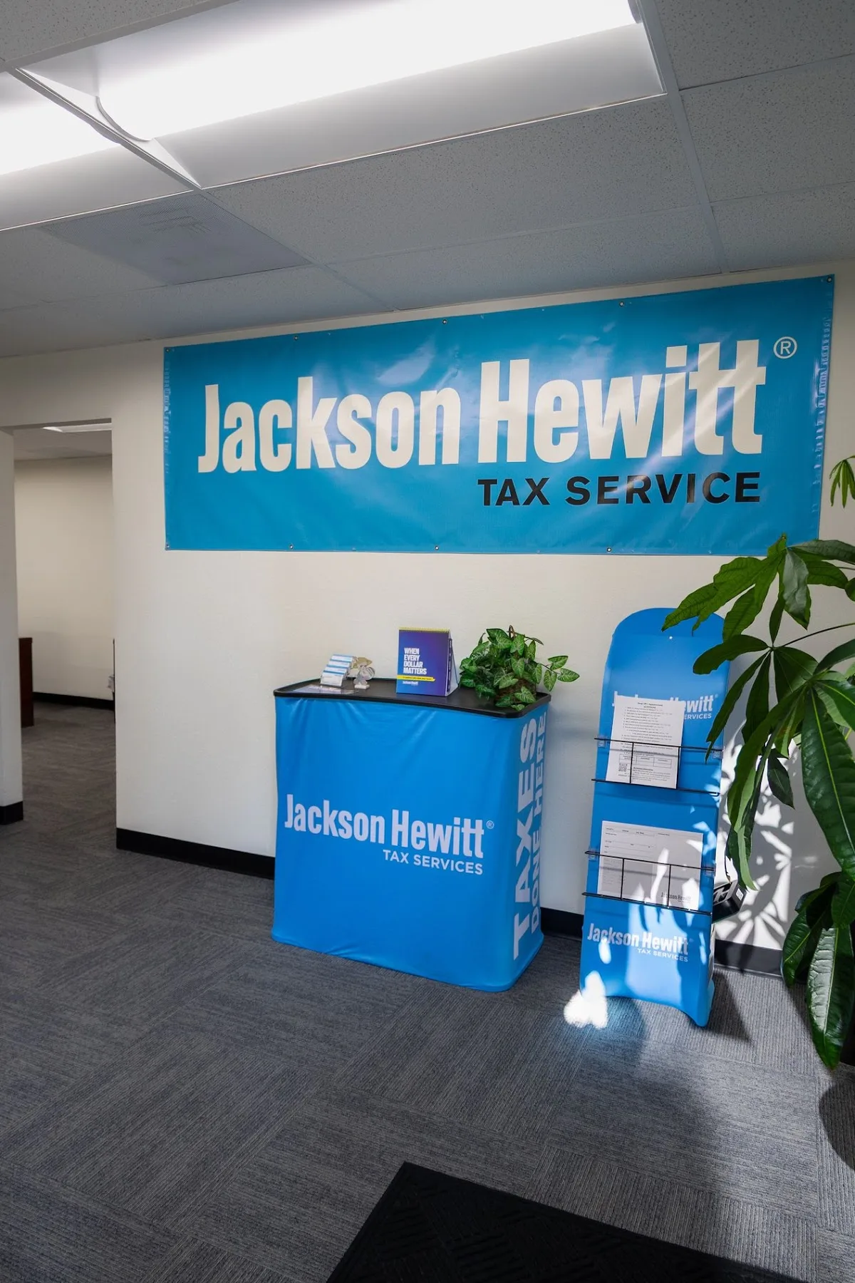 H&R Block office photo 5