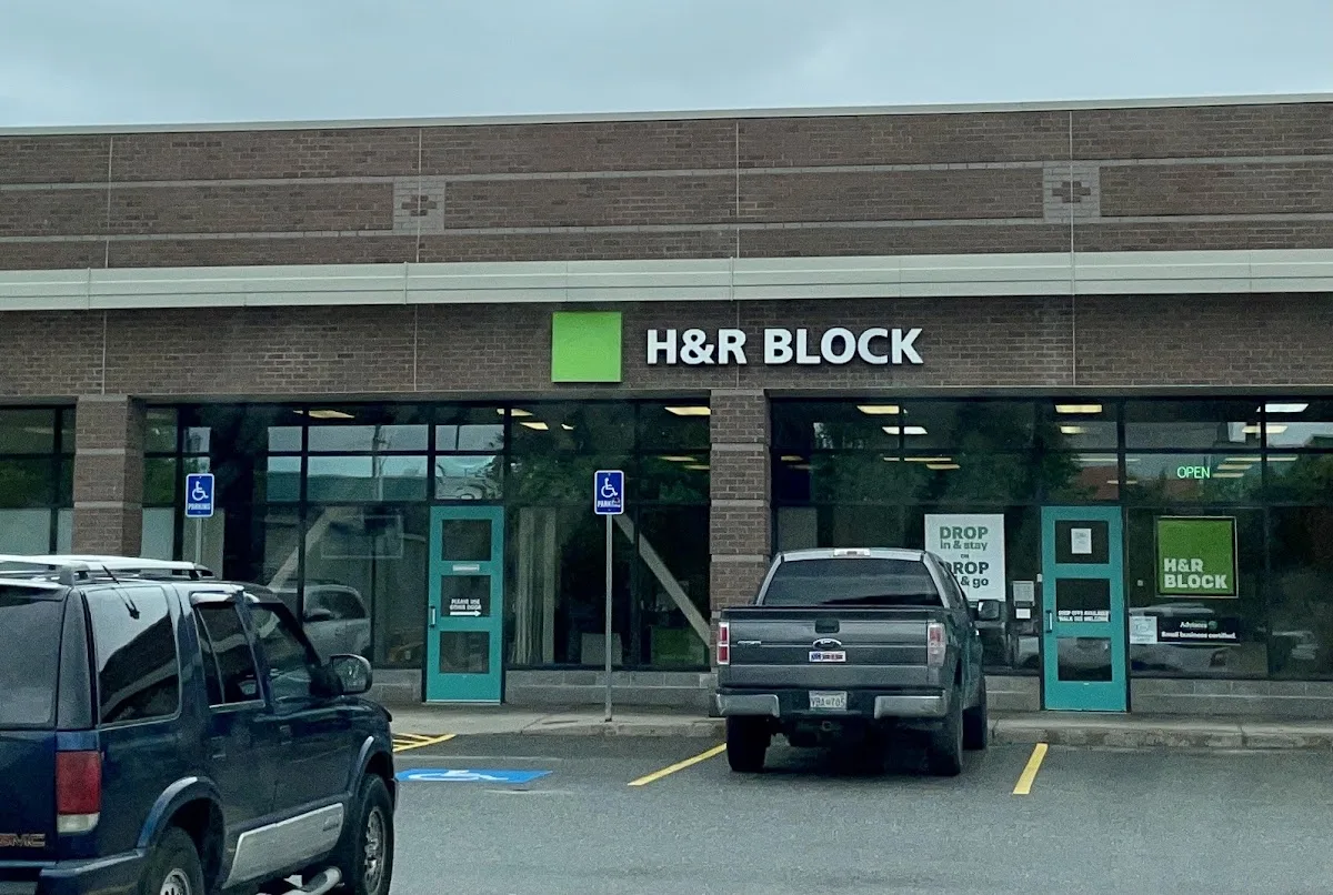 H&R Block office photo 5