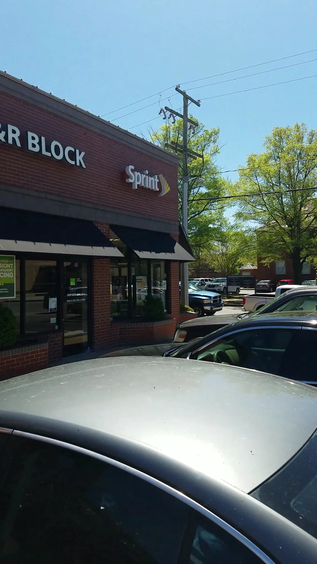 H&R Block office photo 5