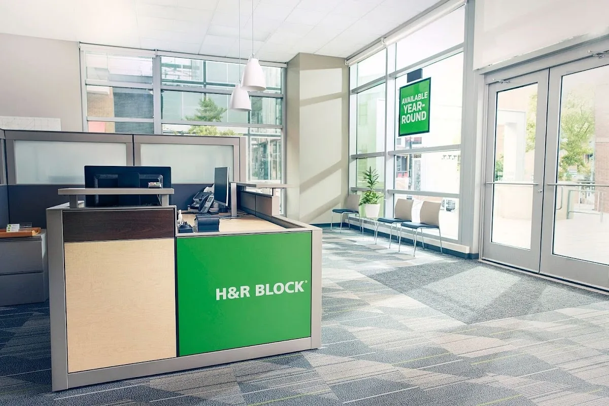 H&R Block office photo 2