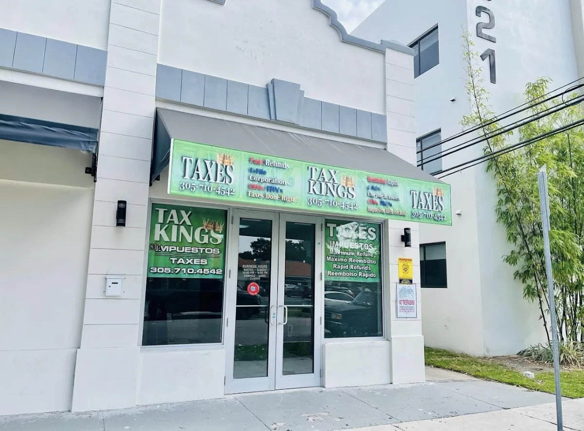 INCOME TAX SERVICES office photo 2