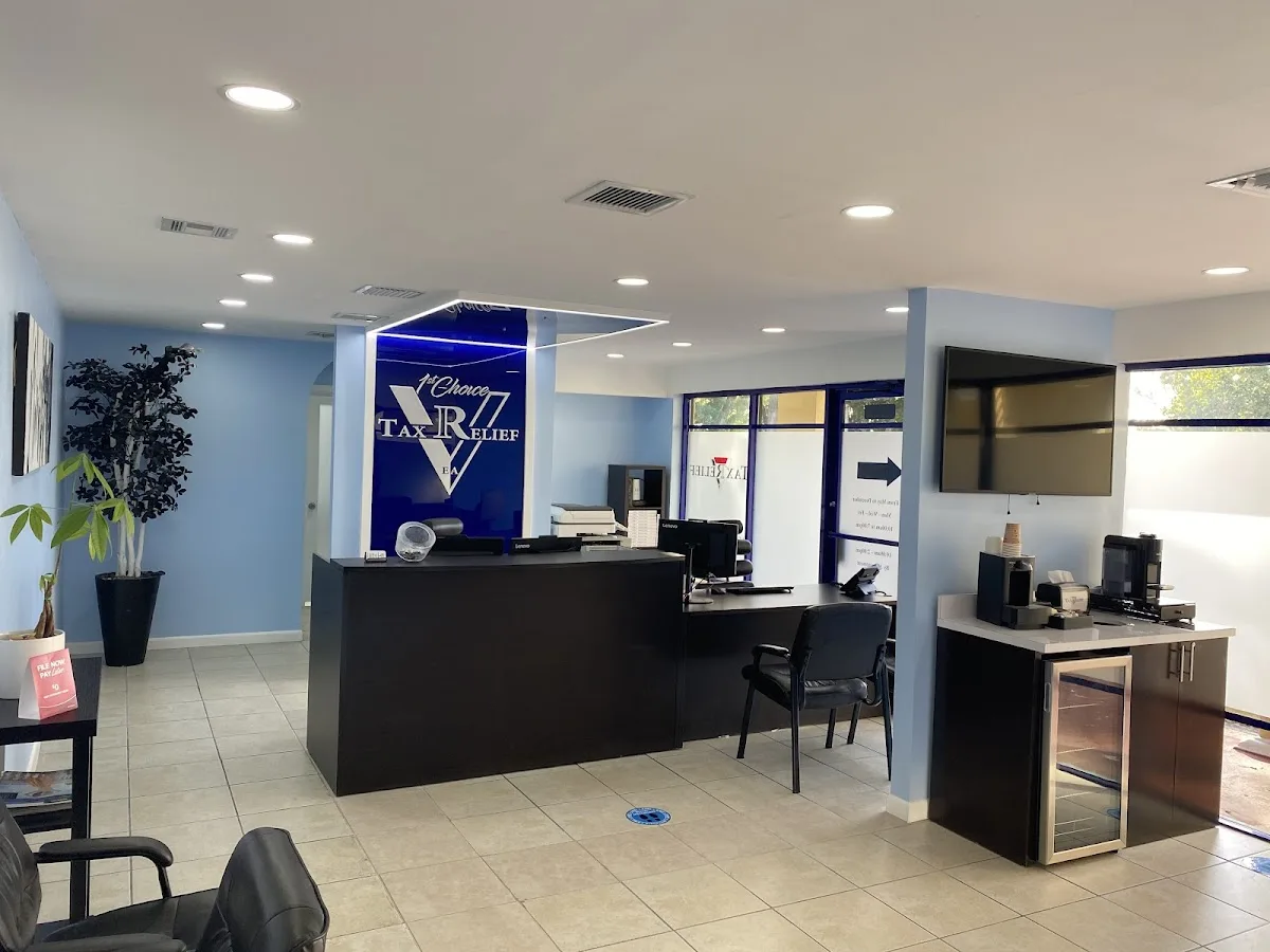 INCOME TAX SERVICES office photo 4