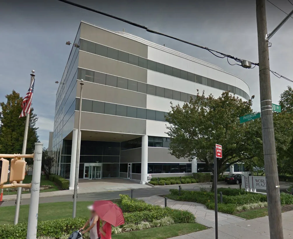 LUO CPA PLLC office photo 3