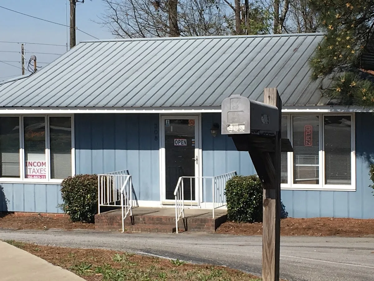 Rhodes-Murphy Income Tax Services office photo 2