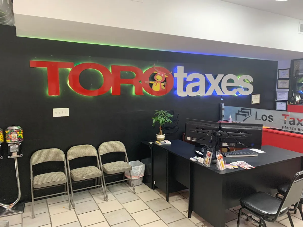 Toro Taxes office photo 3